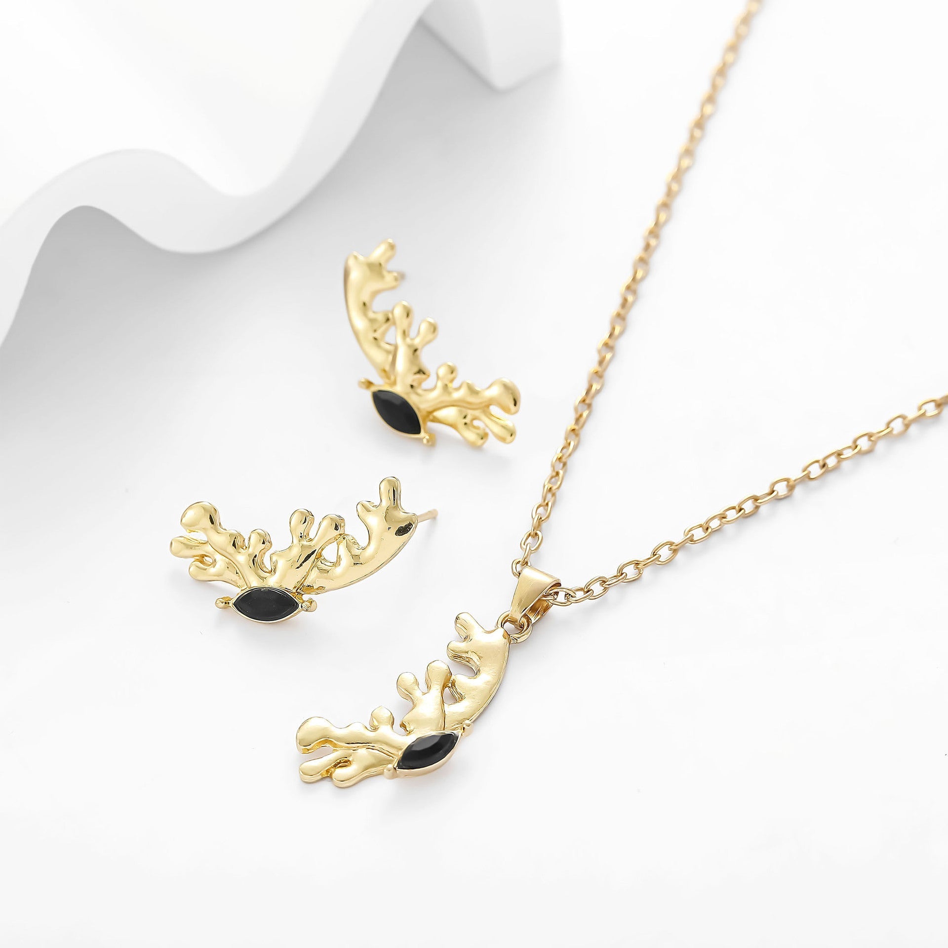 Timeless Solid Set