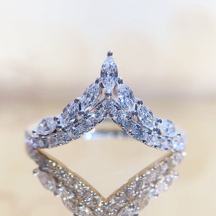 Simple Minimal Jewelry