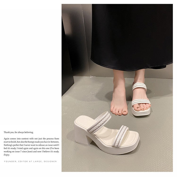 Minimal Summer Sandals