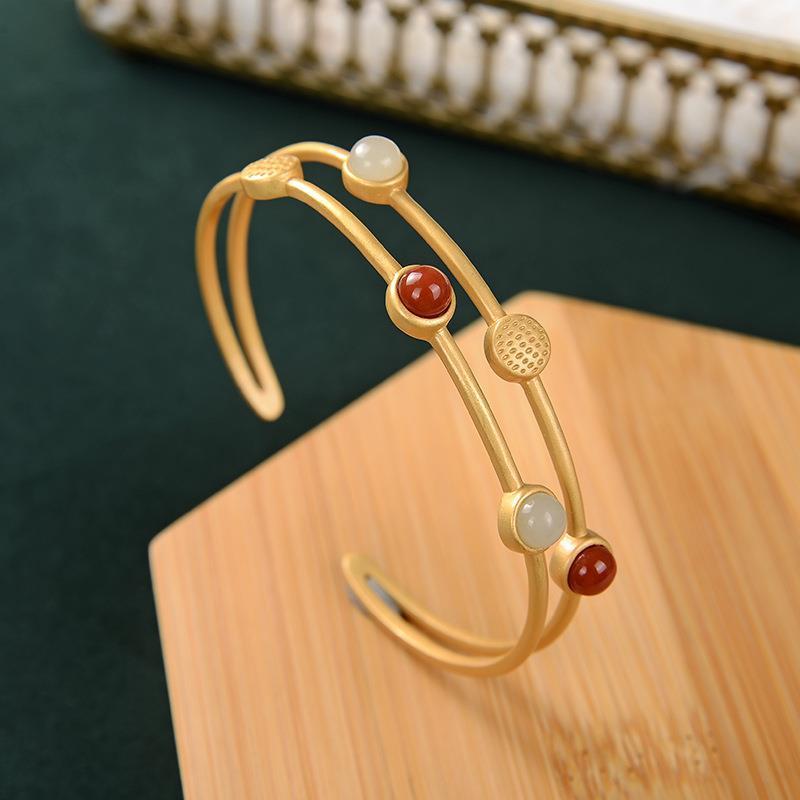 Everyday Minimal Jewelry