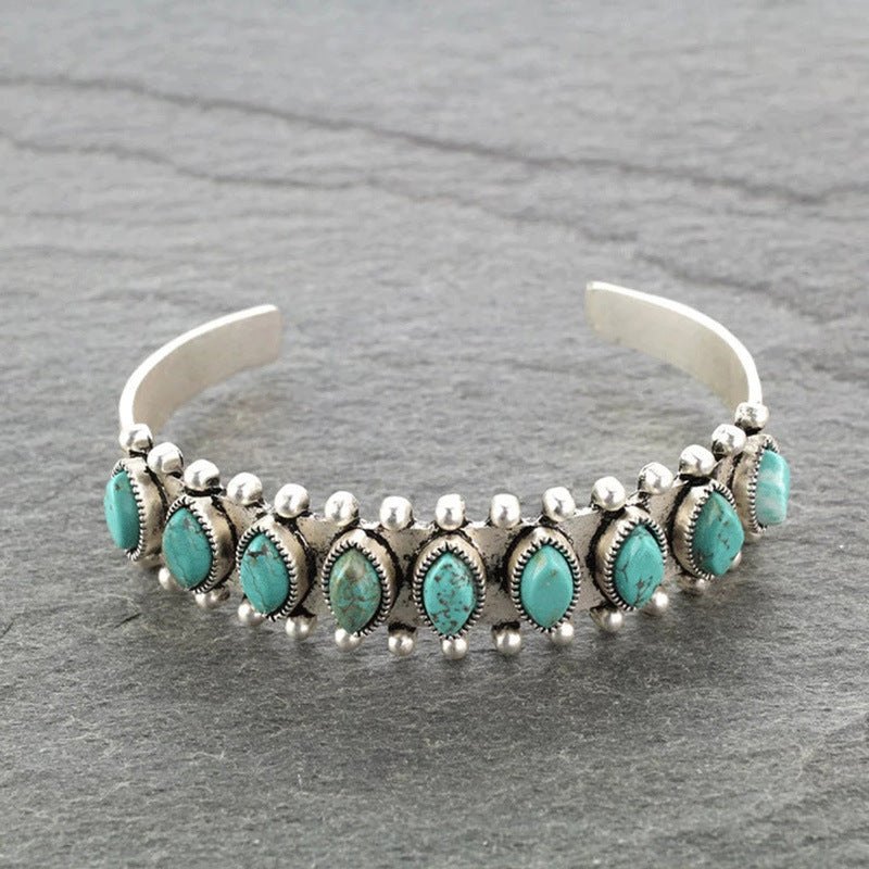 Elegant Simple Jewelry