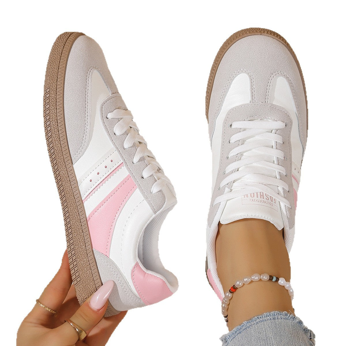 Light Knit Sneakers