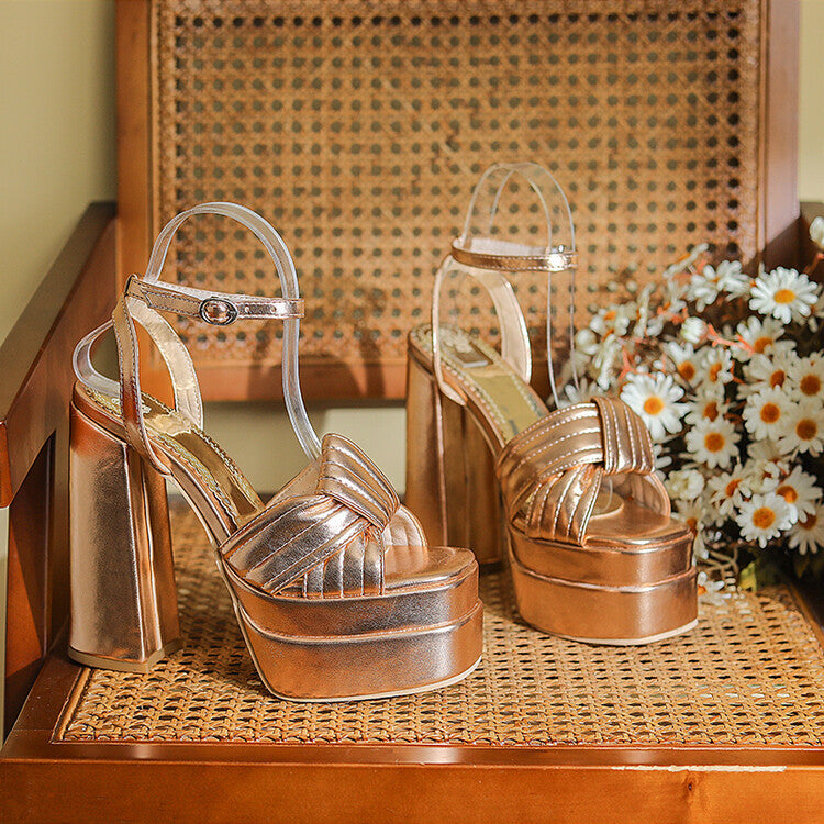 Weekend Platform Sandals