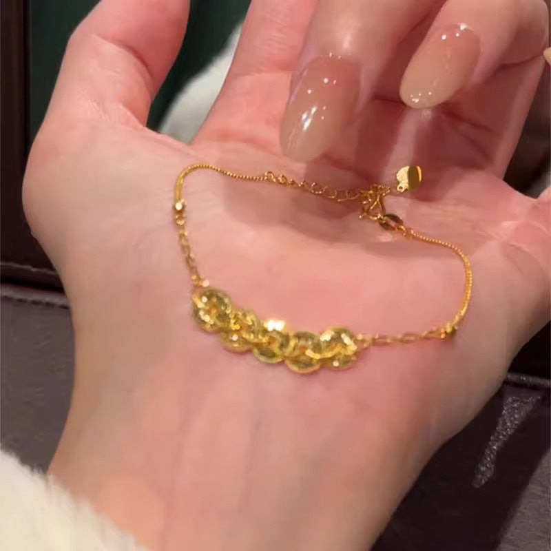 Graceful Gold Jewelry