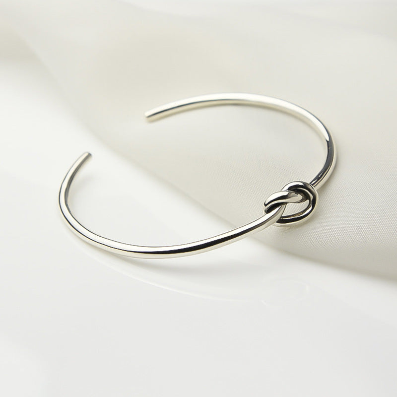 Modern Simple Jewelry