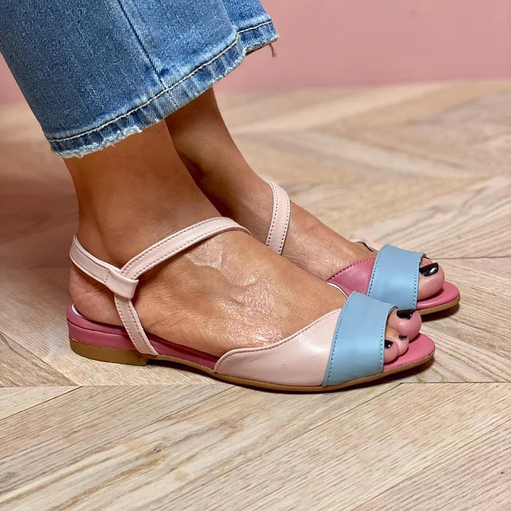 Clean Raffia Sandals