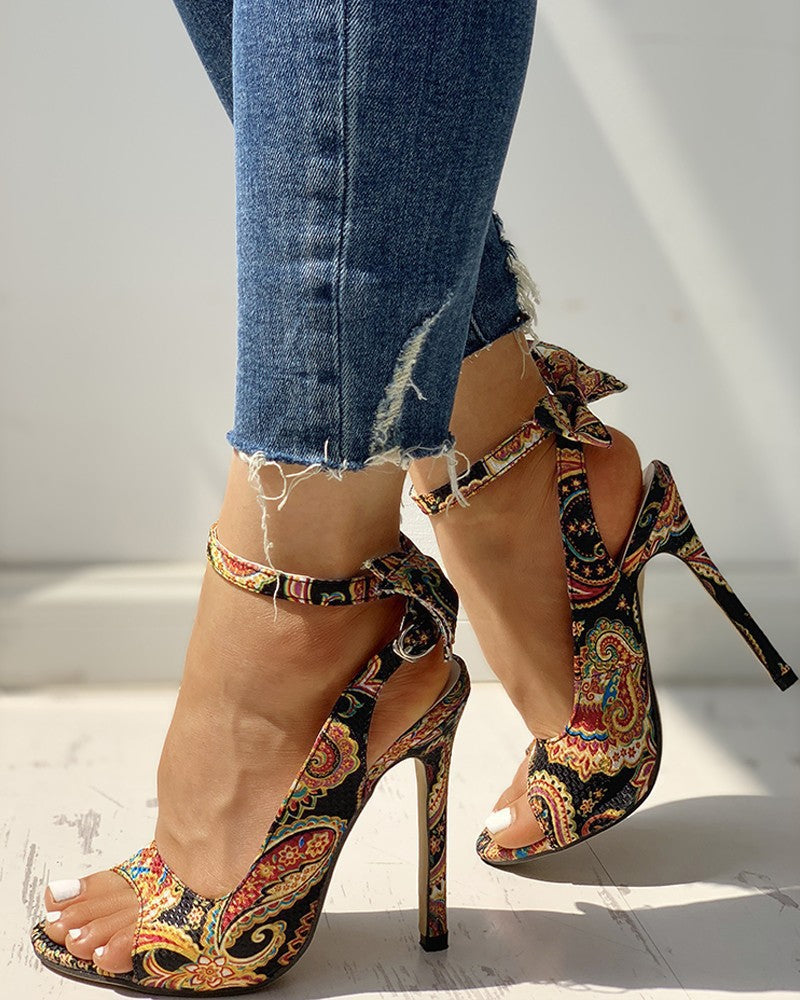 Relaxed Open-Toe Sandals