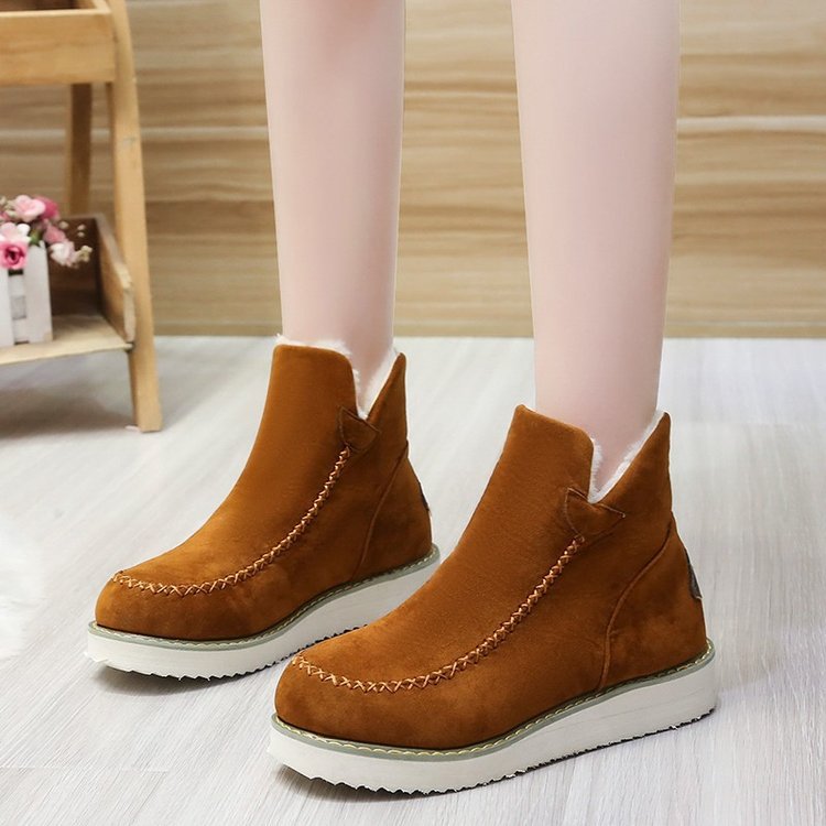 Airy Soft Boots