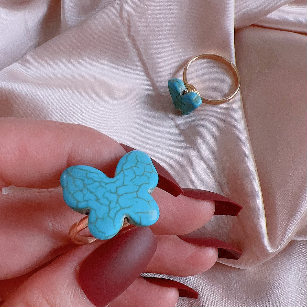 Simple Vintage Jewelry