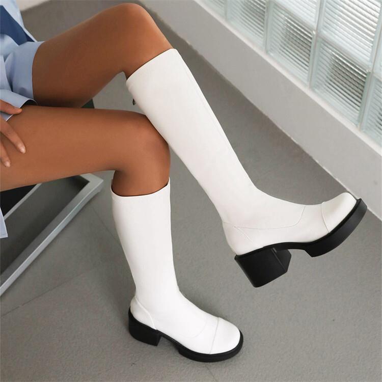 Minimal Autumn Boots