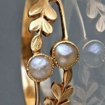 Natural Romantic Jewelry