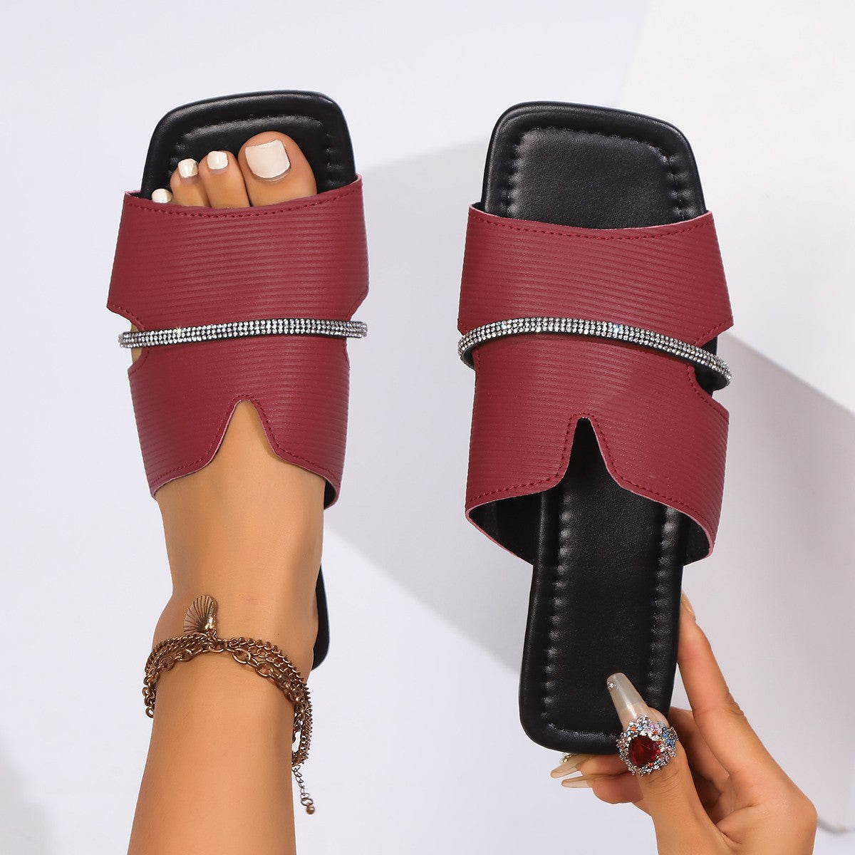 Light Lightweight Sandals