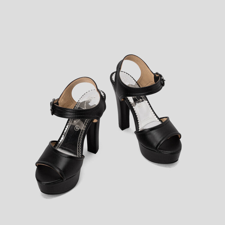 Casual Lace-Up Sandals