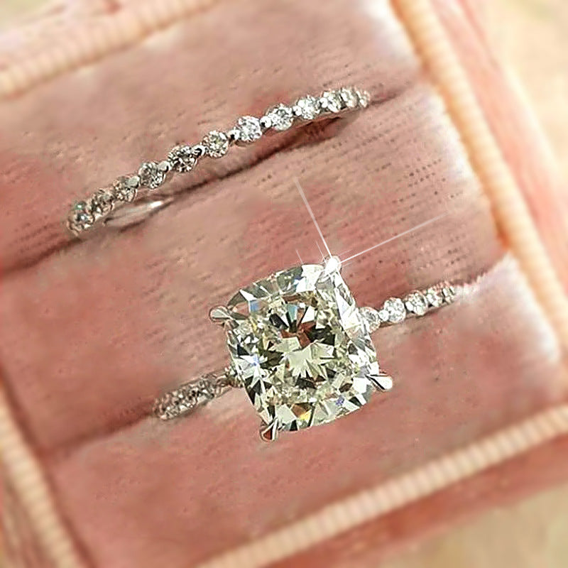 Minimalist Silver Jewelry