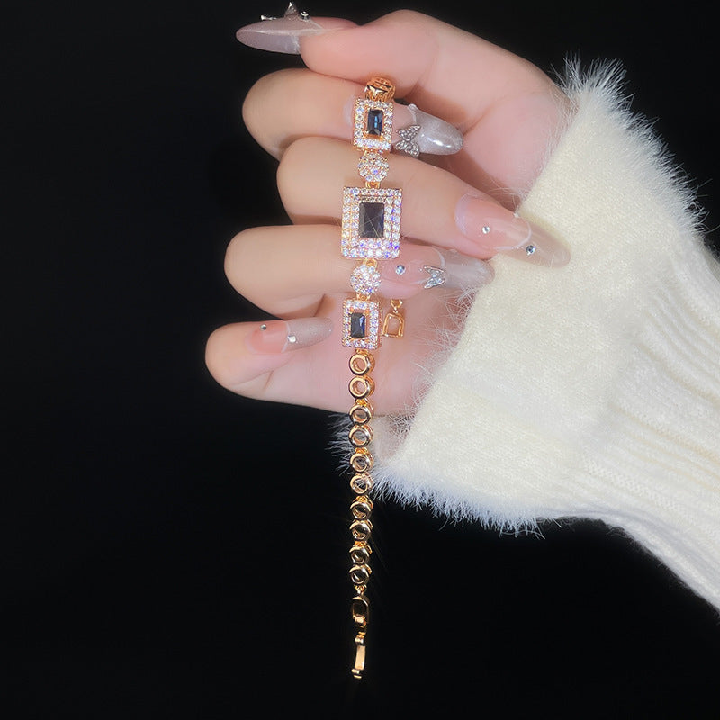 Easy Charm Jewelry