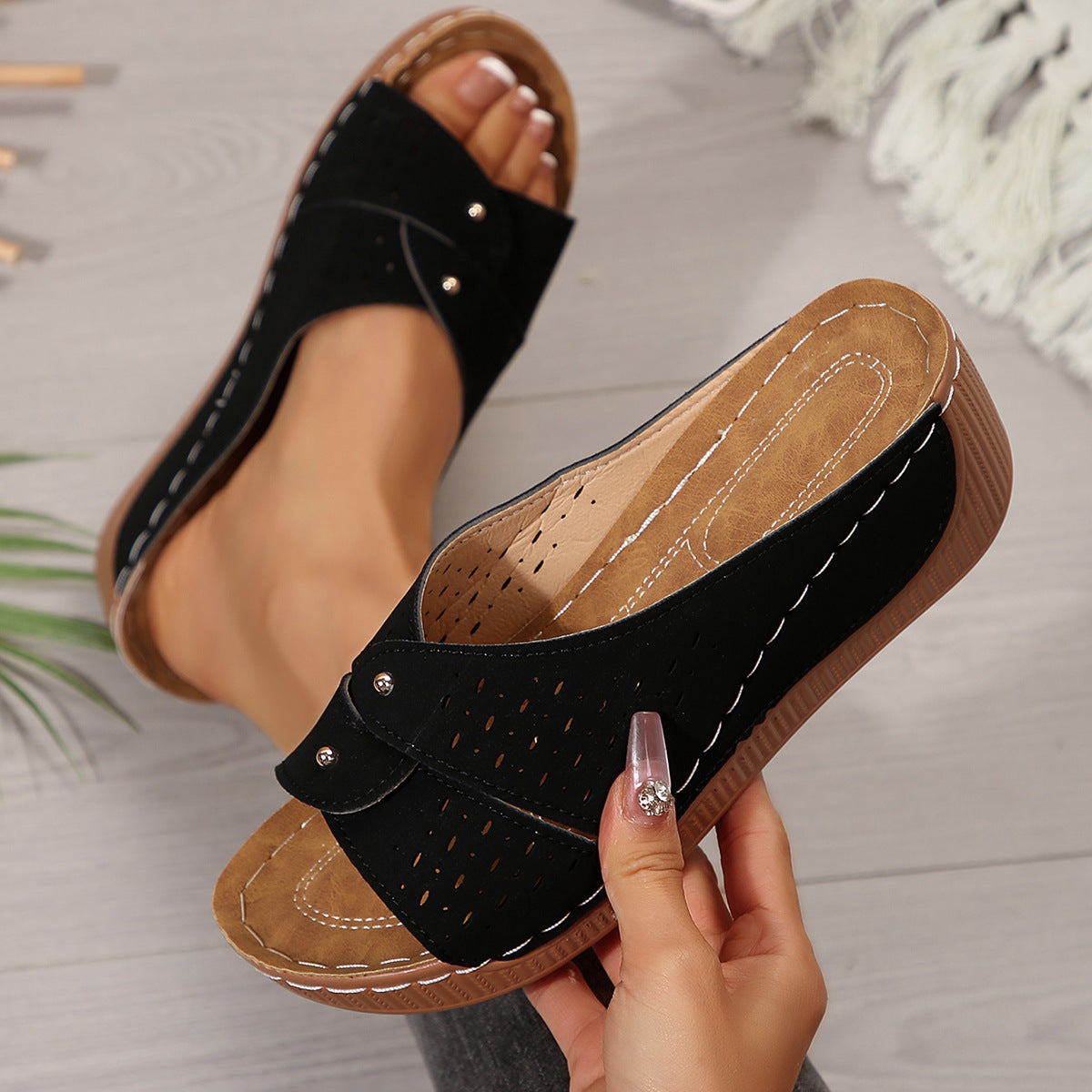 Vacation Metallic Sandals