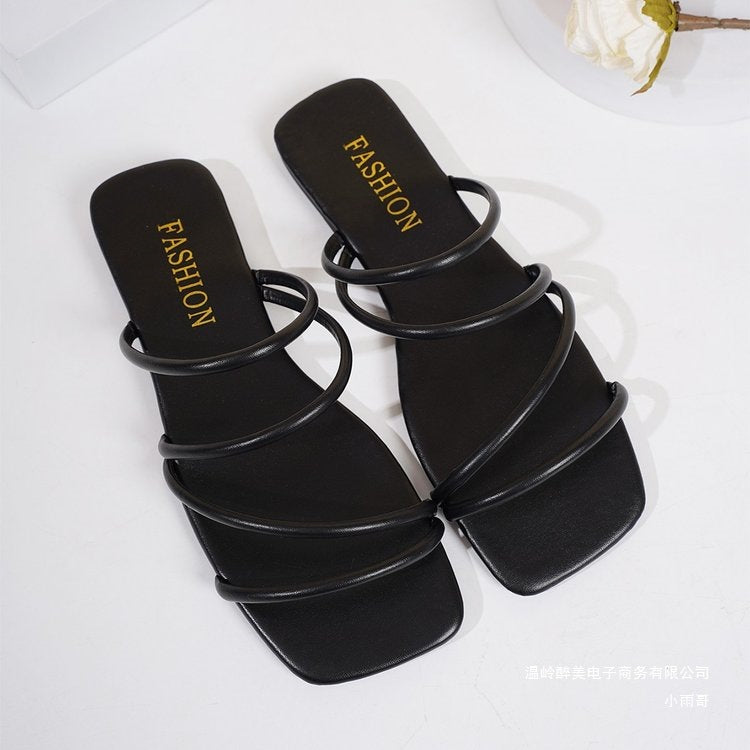 Airy Flat Sandals