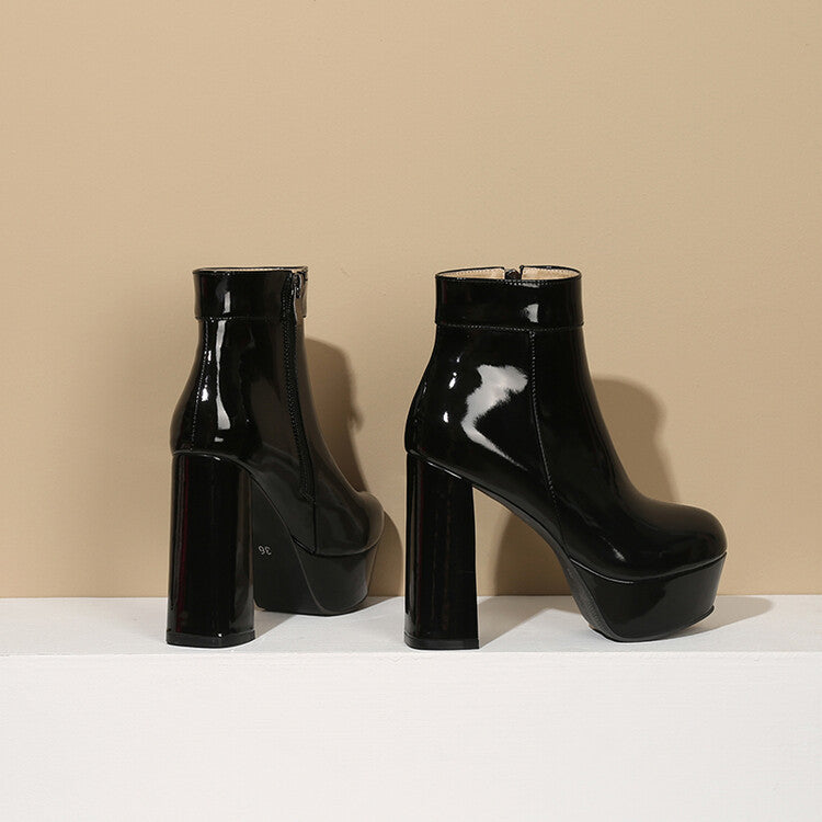 Airy Minimal Boots