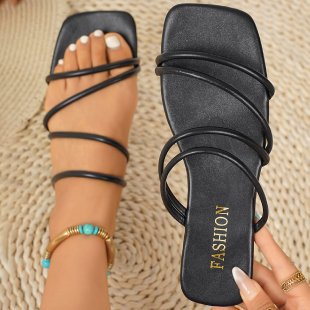 Airy Flat Sandals