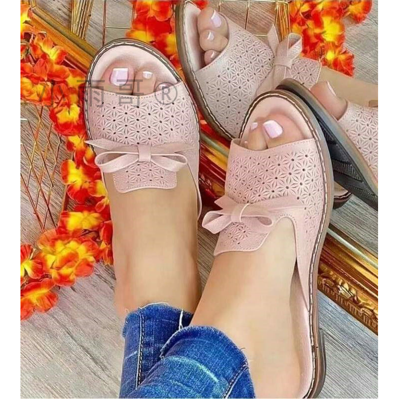 Relaxed Woven Sandals