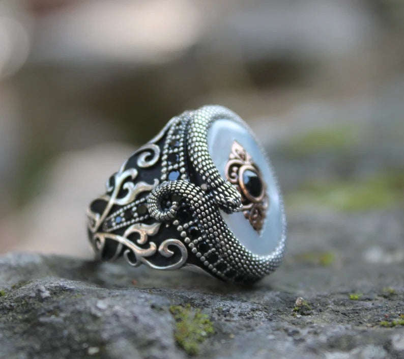 Elegant Vintage Jewelry