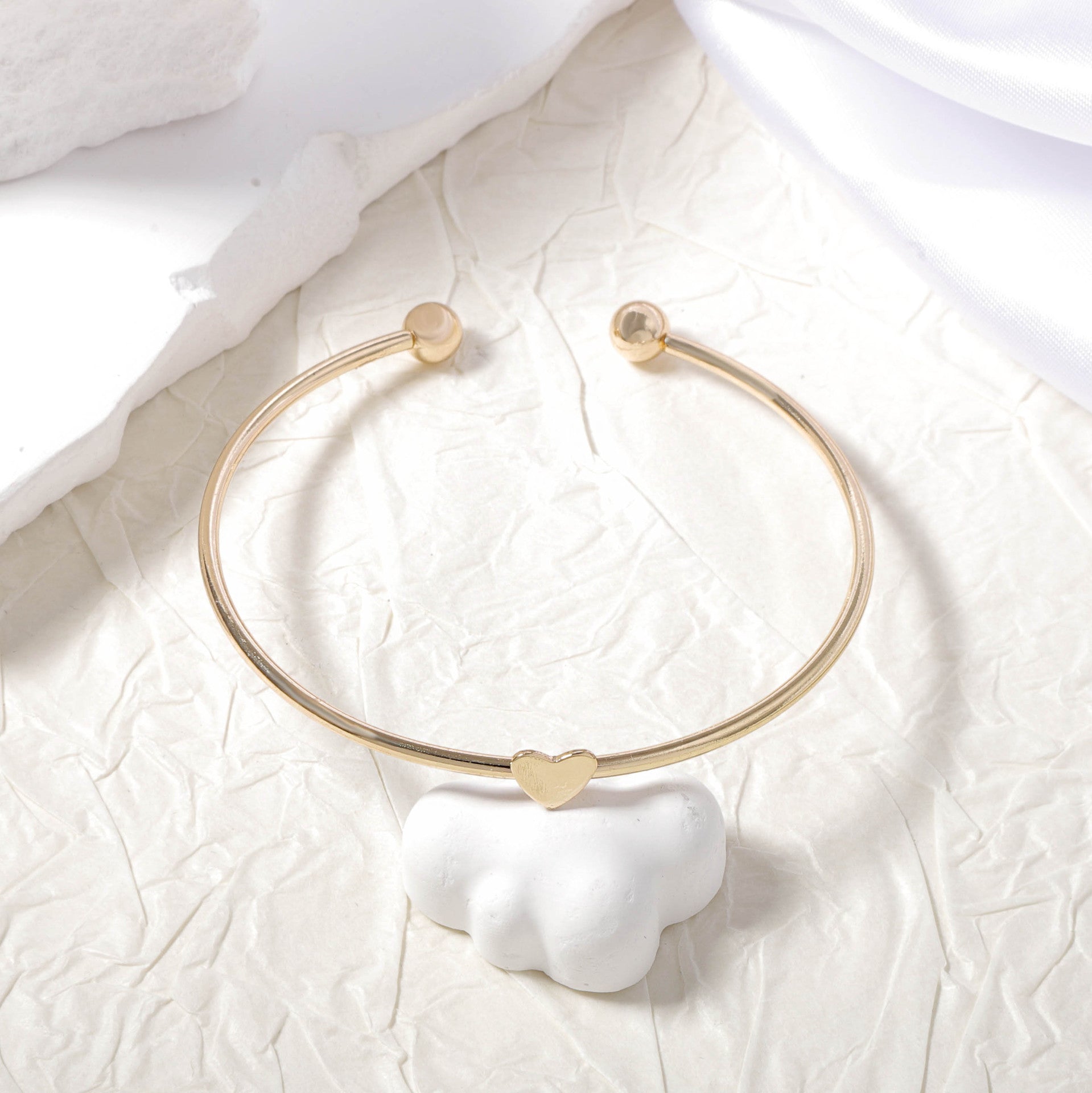 Soft Minimal Jewelry