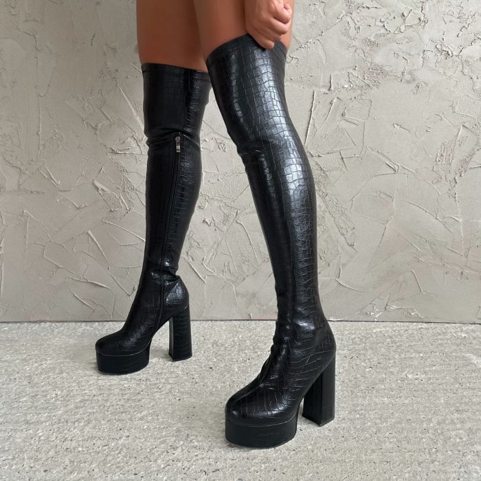 Simple Lug-Sole Boots