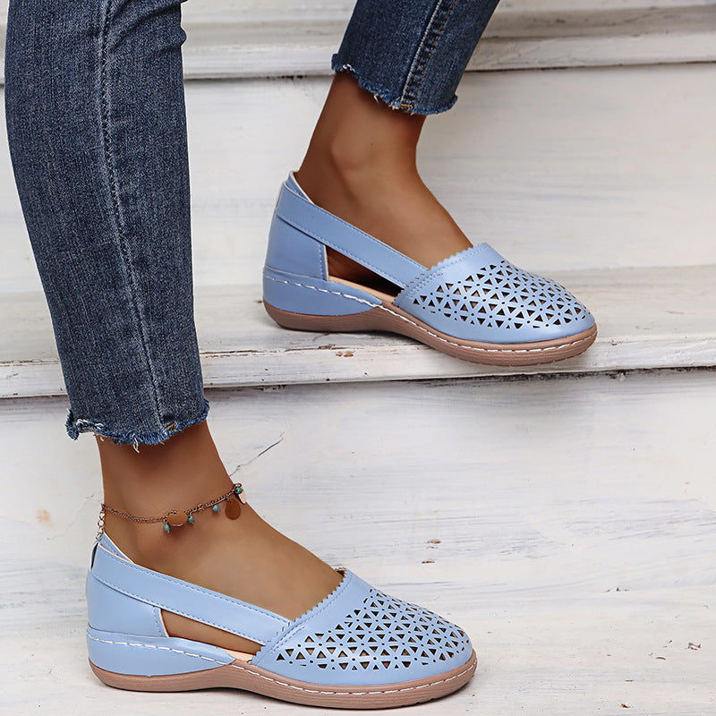 Weekend Thong Sandals
