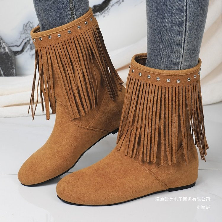 Walking Chelsea Boots