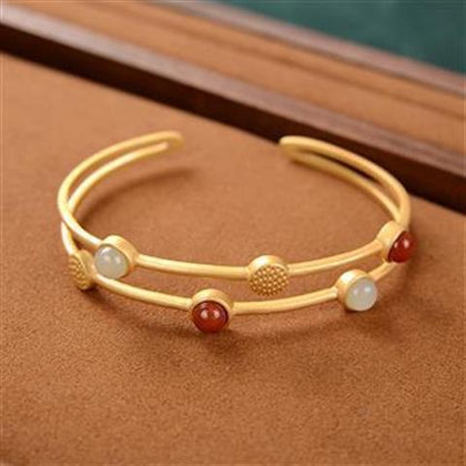 Everyday Minimal Jewelry