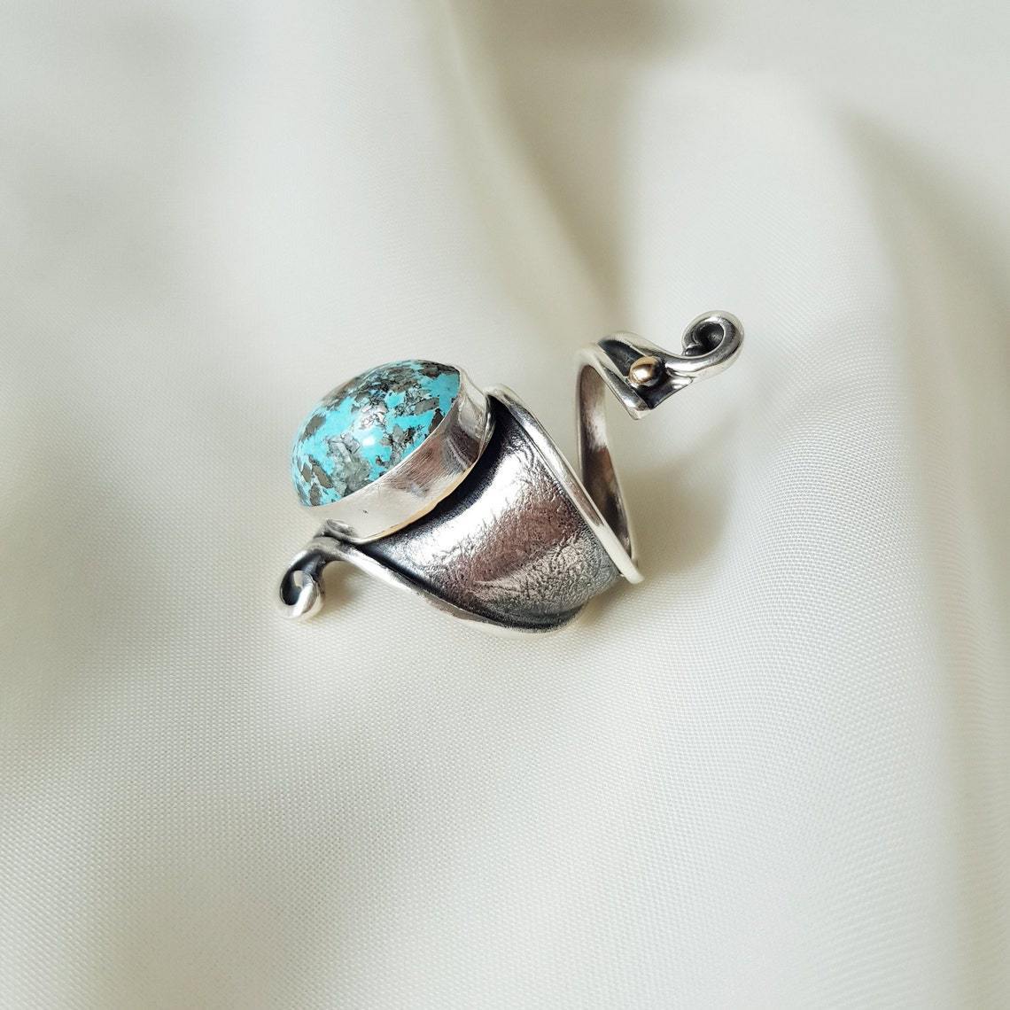 Everyday Minimal Jewelry