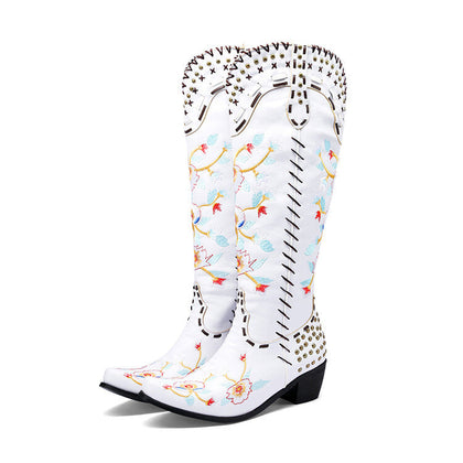 Minimal Chelsea Boots