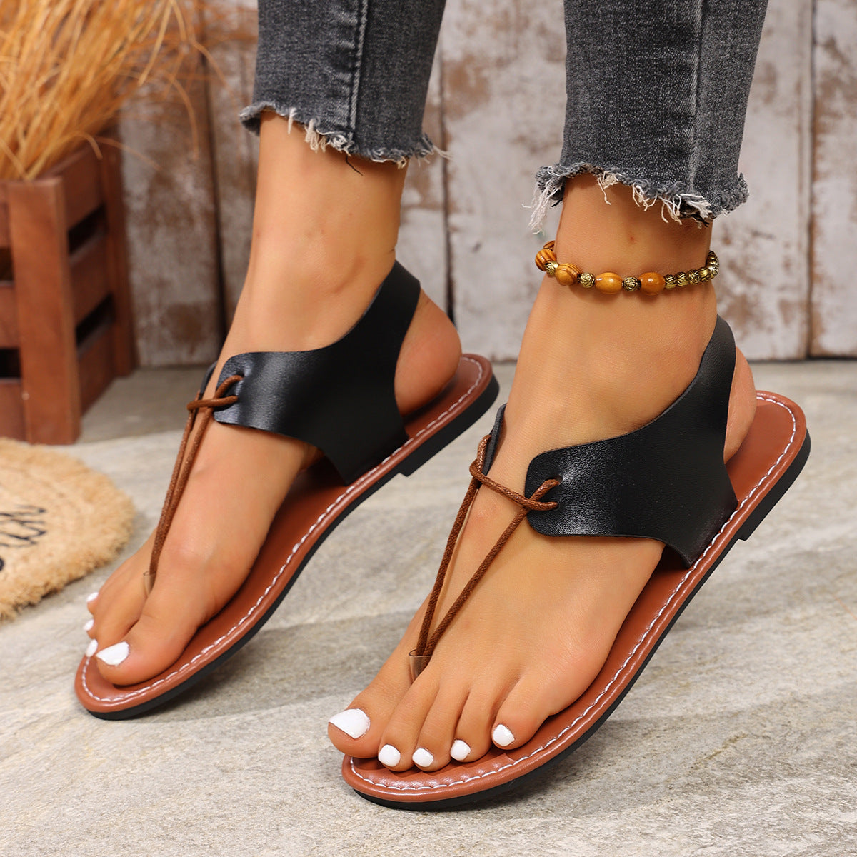 Simple Lace-Up Sandals