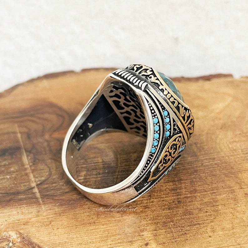 Pretty Vintage Jewelry