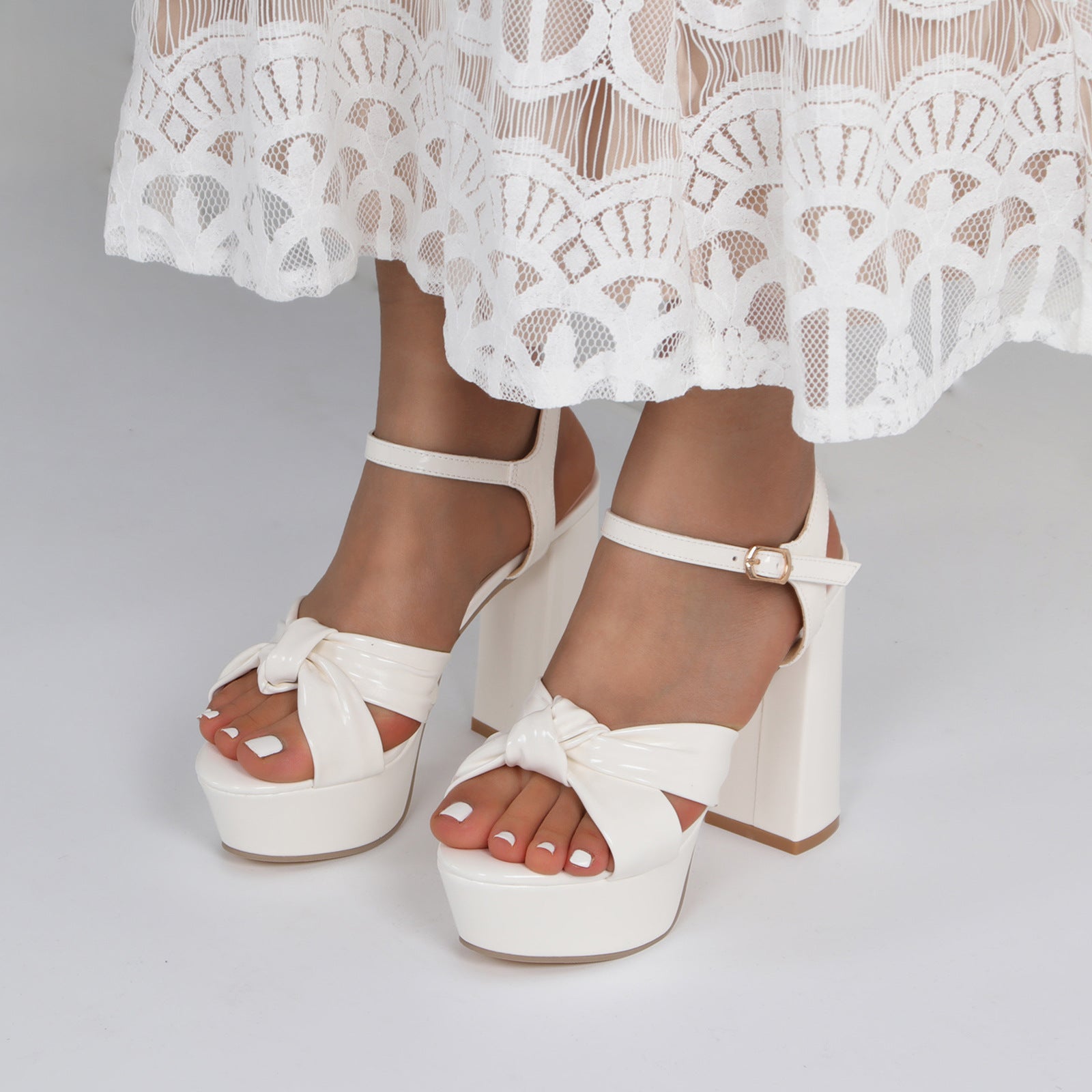 Resort Lace-Up Sandals