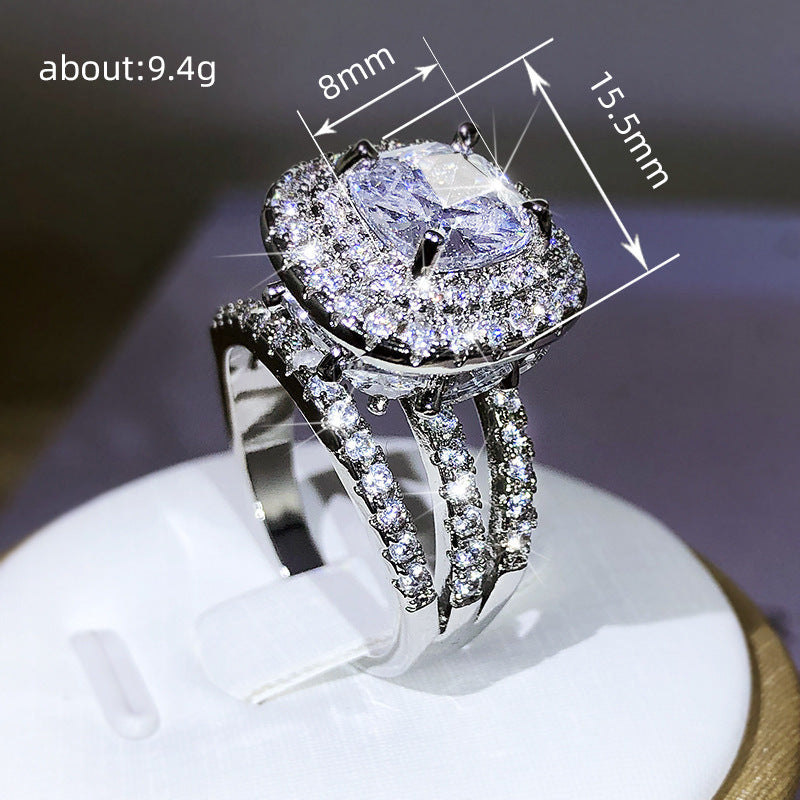Modern Gold Jewelry