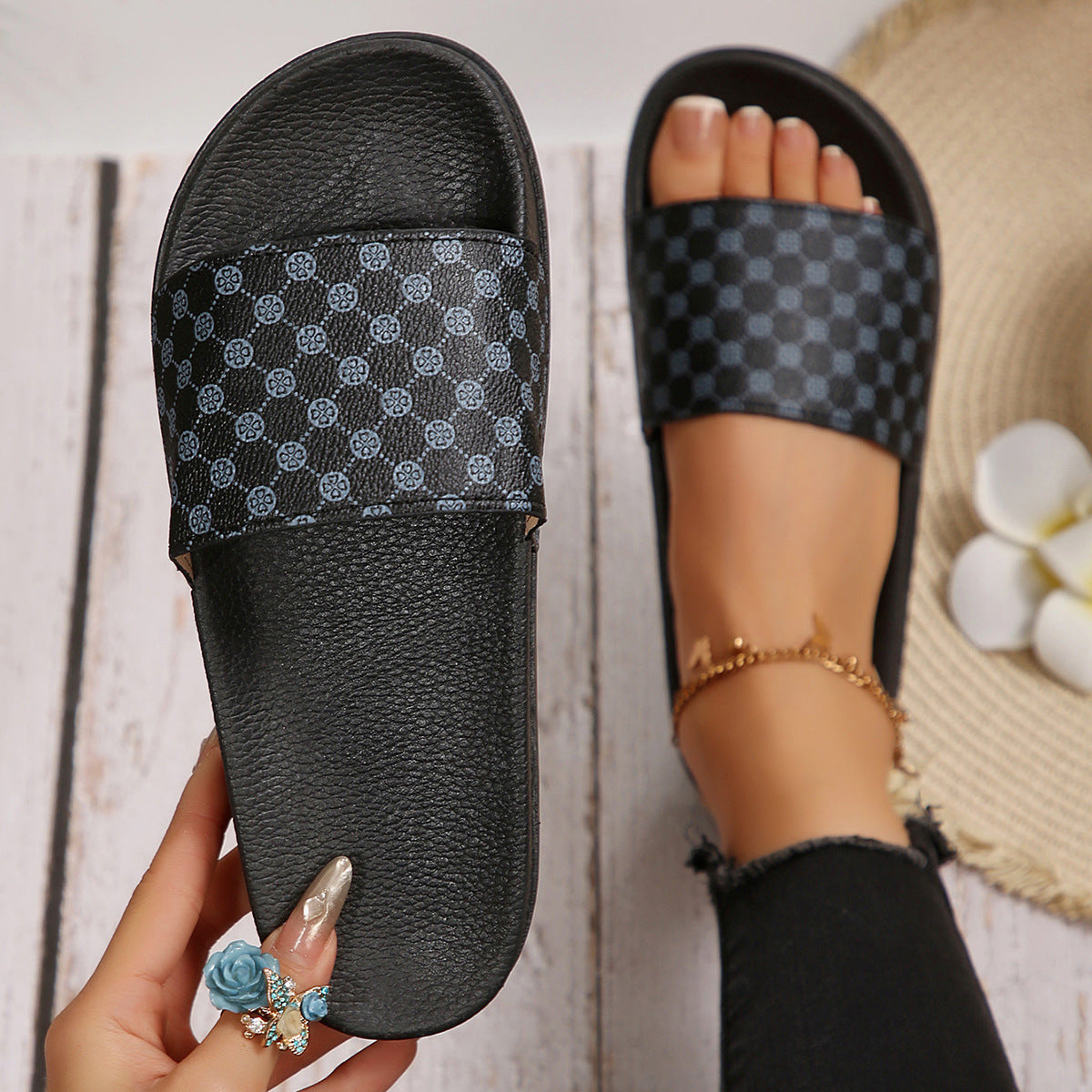 Fresh Open-Toe Sandals