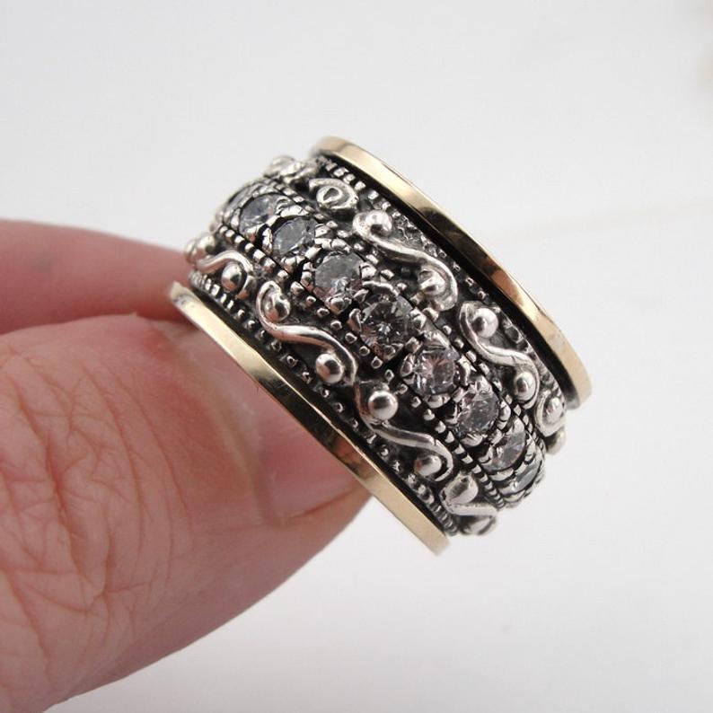 Modern Pendant Jewelry