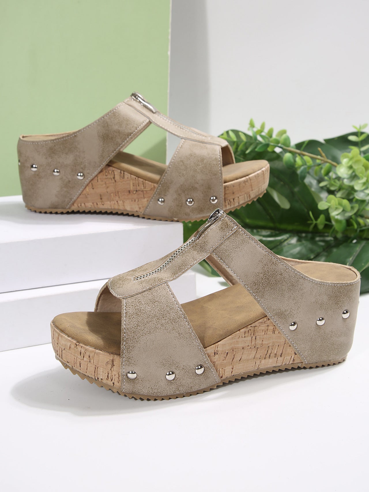 Easy Platform Sandals