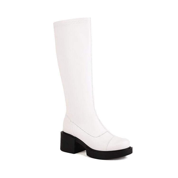Minimal Autumn Boots