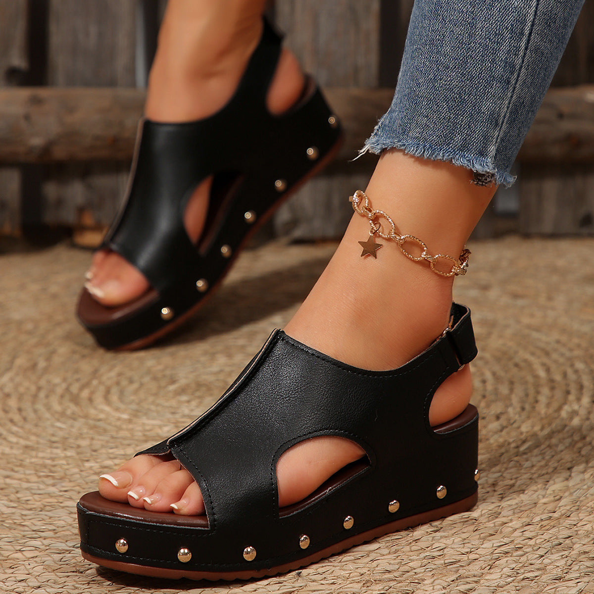 Daily Resort Sandals