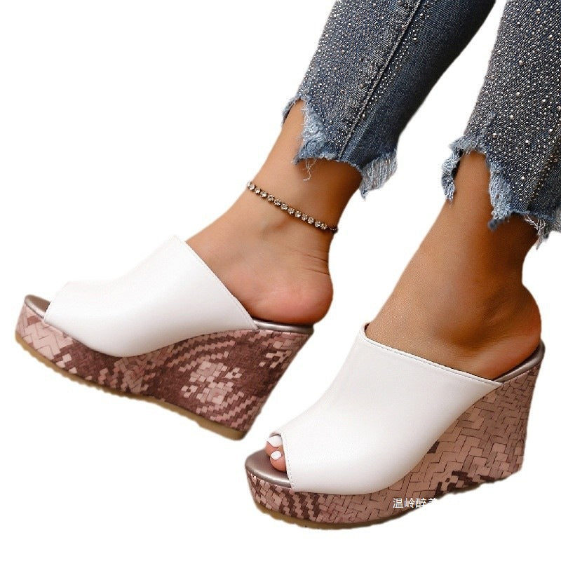 Clean Vacation Sandals