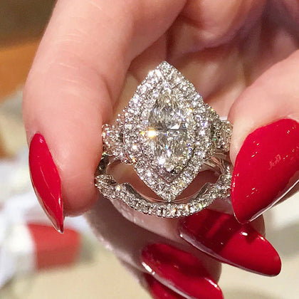 Graceful Romantic Jewelry