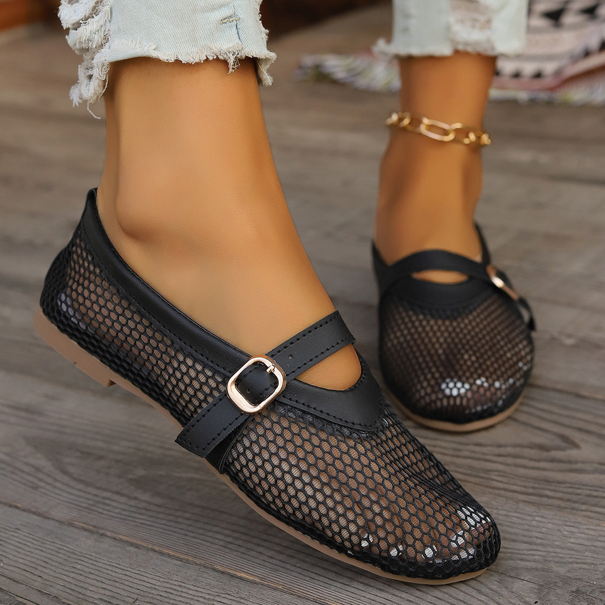 Weekend Cushioned Sandals