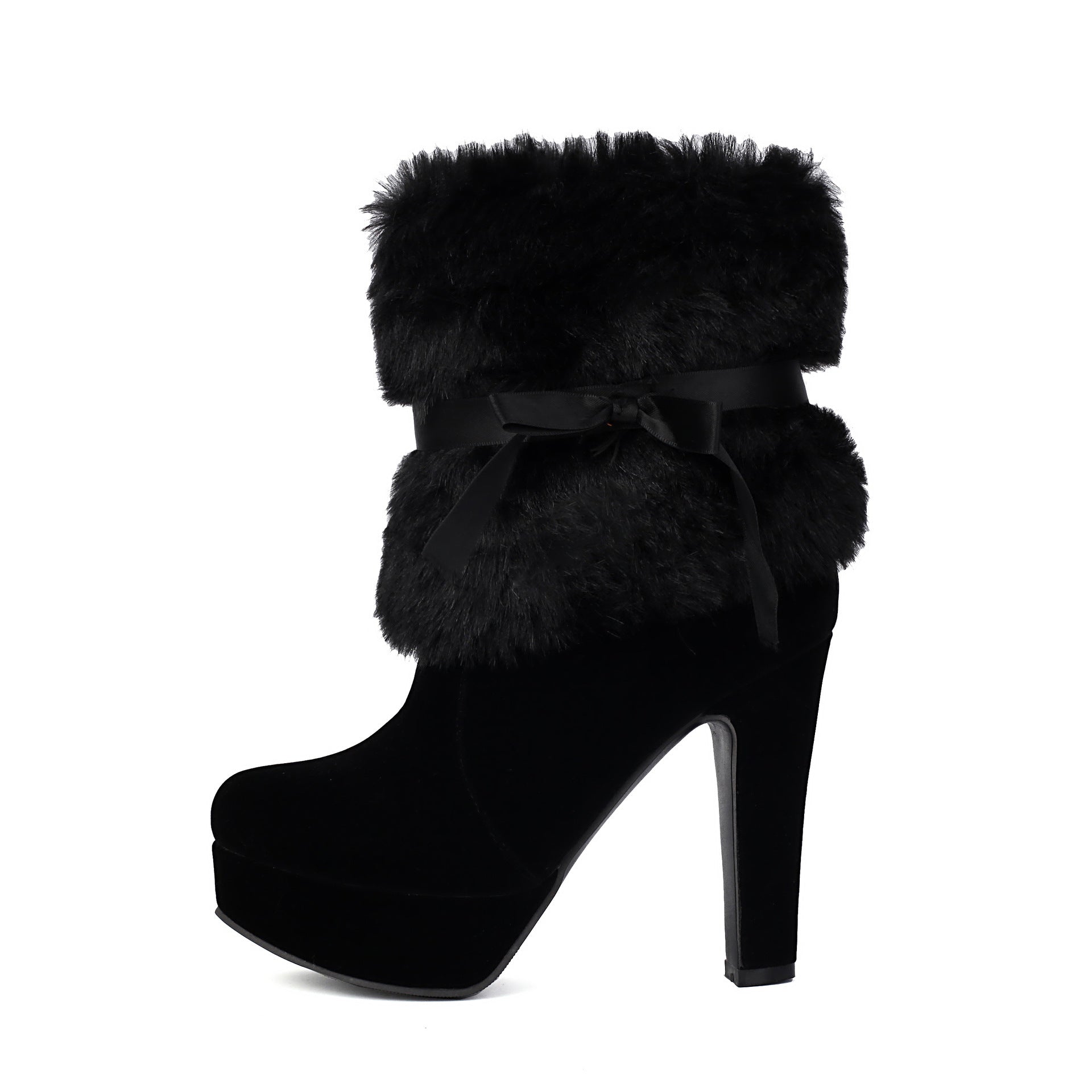 Airy Chelsea Boots