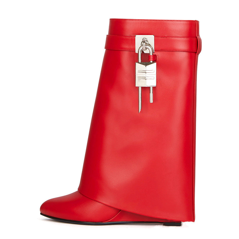 Travel Textured Boots