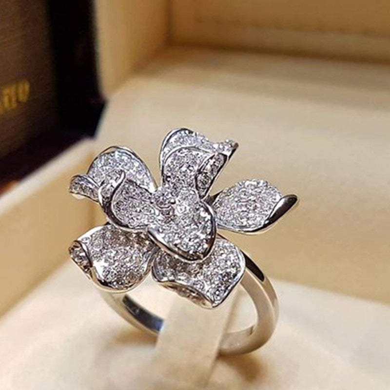 Warm Chain Jewelry