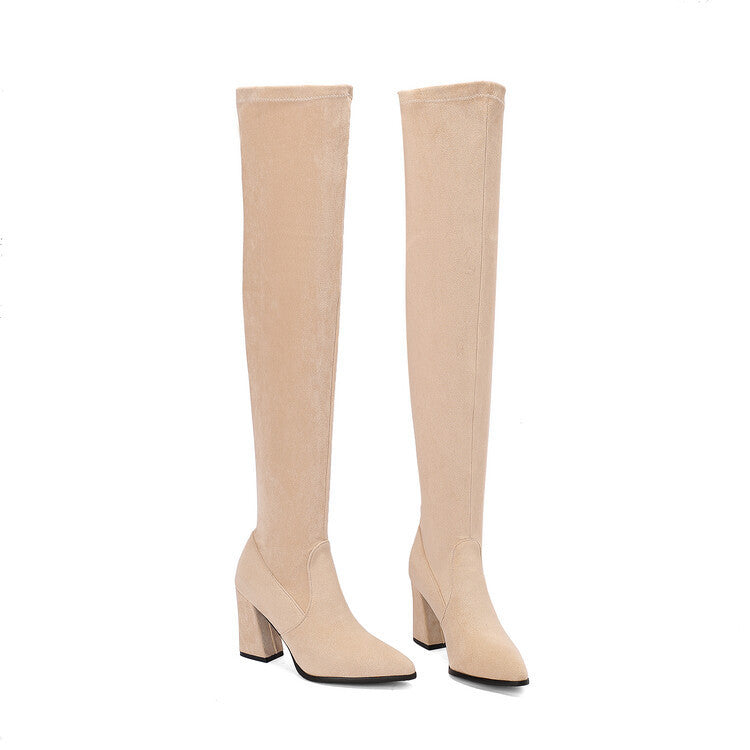 Relaxed Buckled Boots