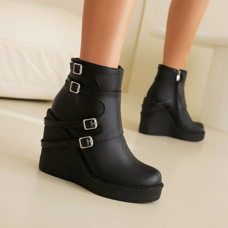 Relaxed Lug-Sole Boots