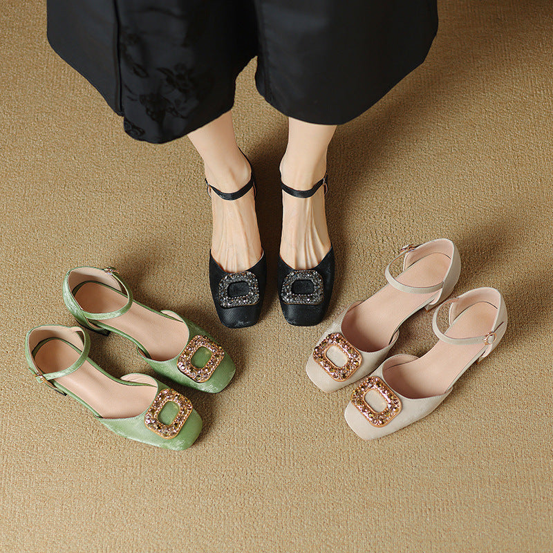 Clean Everyday Sandals